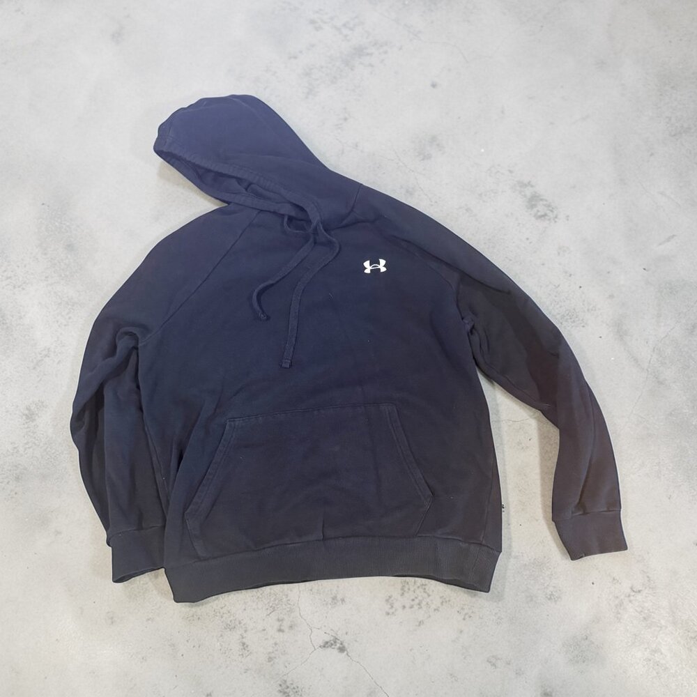 Under Armour Men's Black Hoodie Size Medium